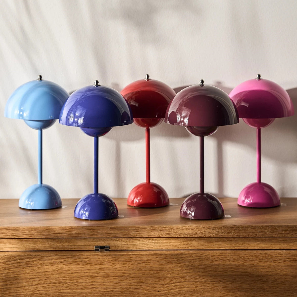 Cordless LED Table Lamp - Moonlyte