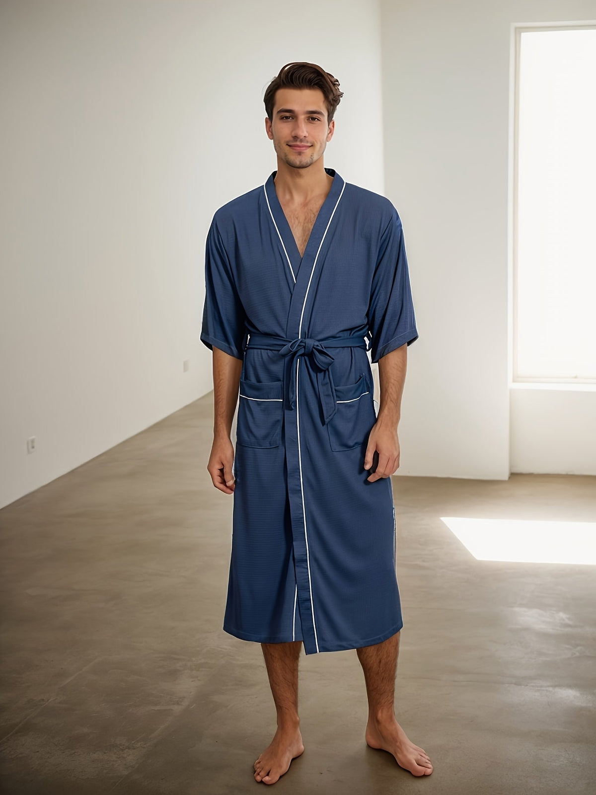 Stylish Men's Bathrobe - Short Sleeves & Dual Pockets