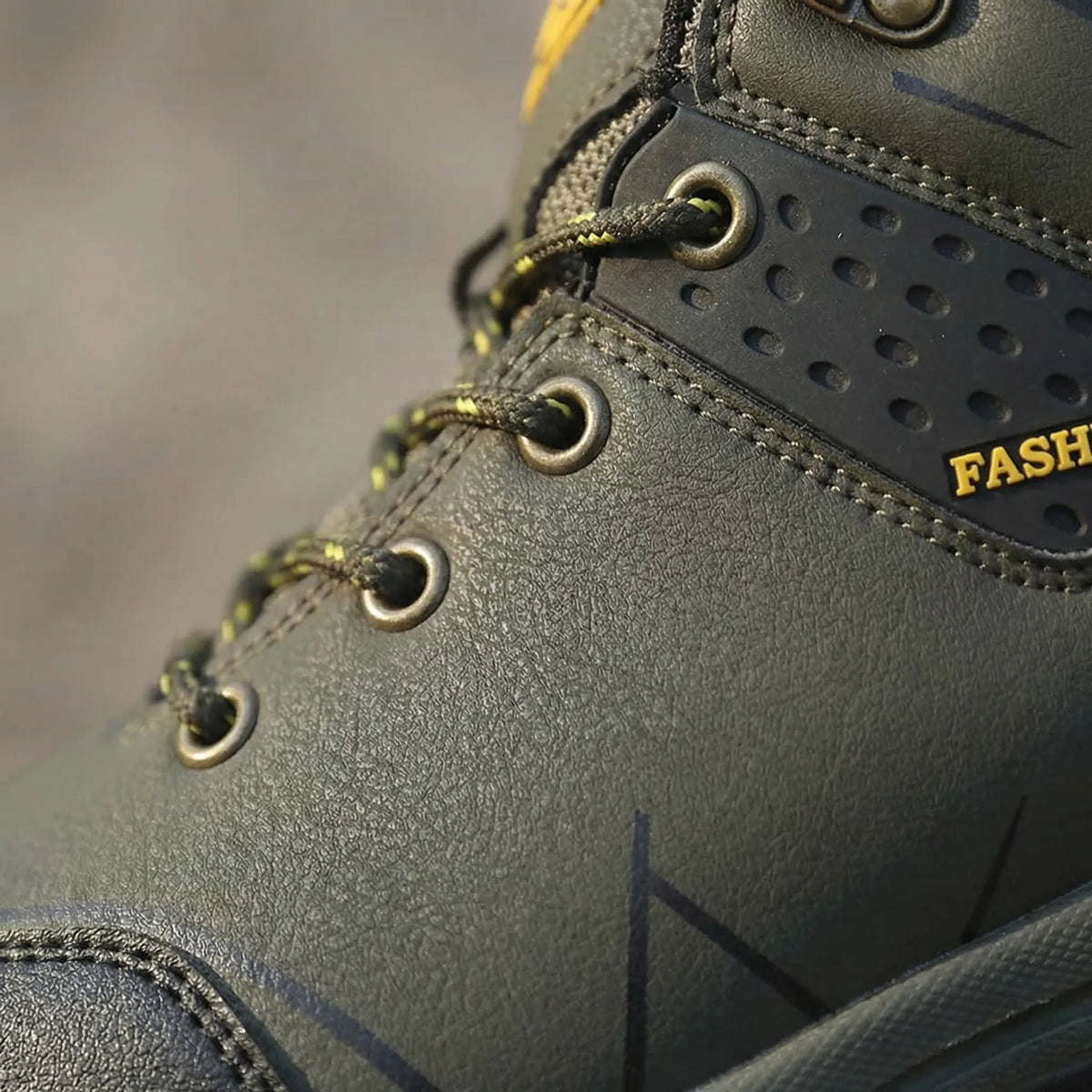 Unisex Retro All-Terrain Ankle Hiking Boots