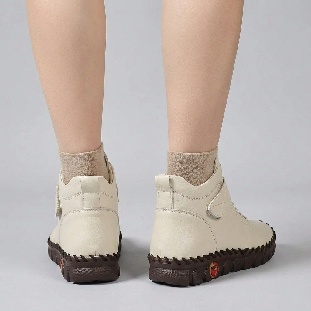 Women's Hiking Boots