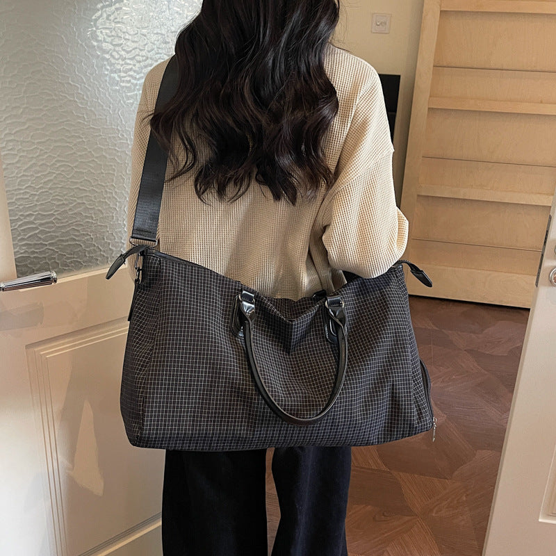 Women's Multifunctional Travel Duffle Bag