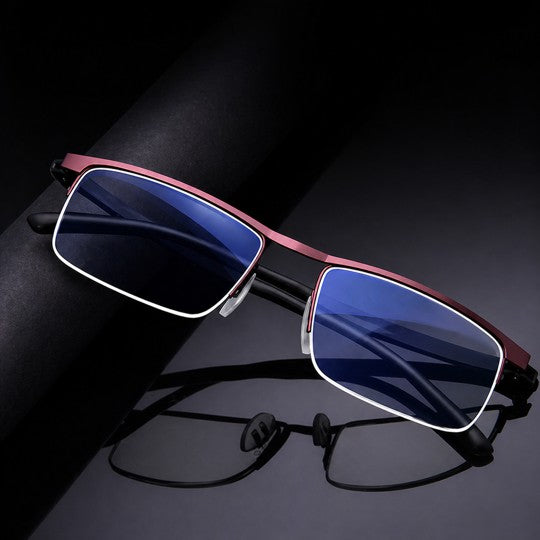 Auto-Adjusting Clear Vision Glasses