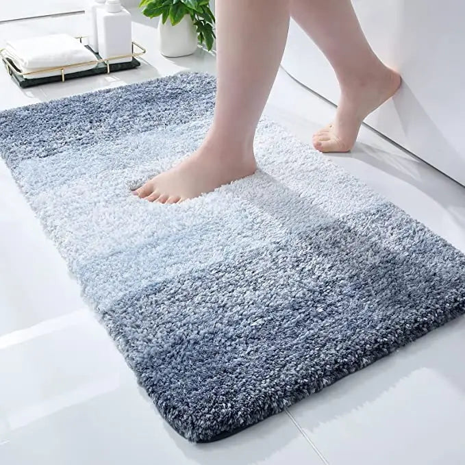 Bath Mat with Non-Slip Design and Quick Drying