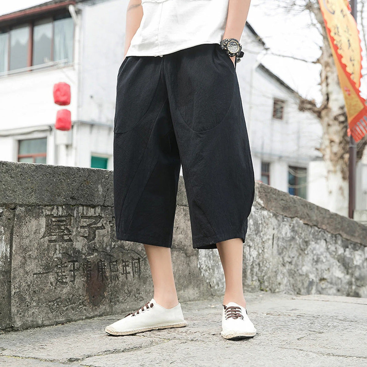 Casual & Comfortable Cropped Pants