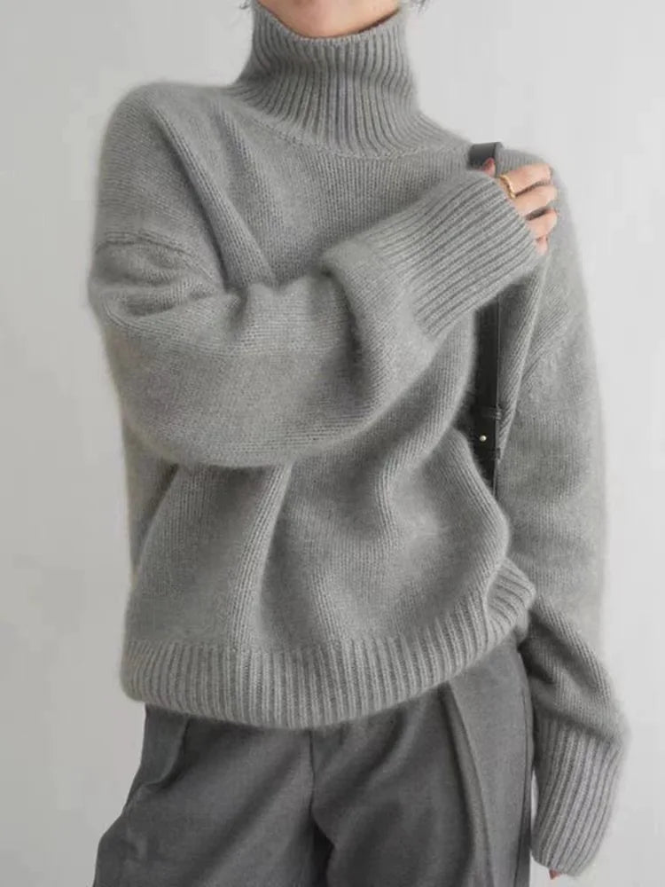 Chic and Cozy Winter Turtleneck Sweater
