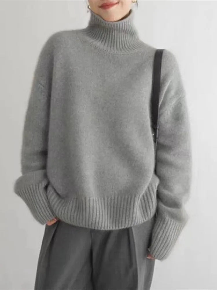 Chic and Cozy Winter Turtleneck Sweater