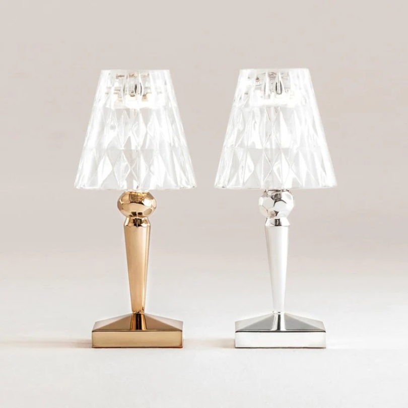 Chic Table Lamp with Crystal Design