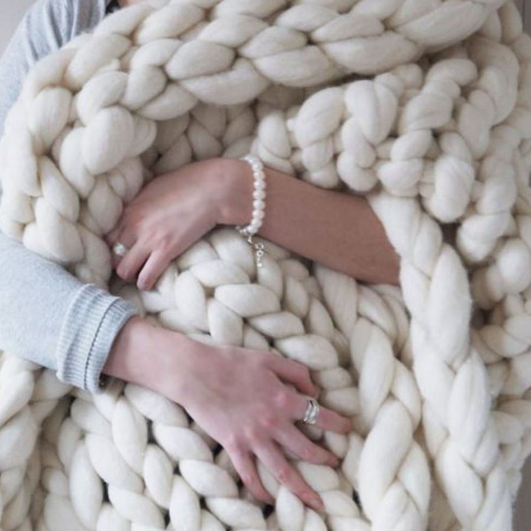 DIY Winter Throw Blanket