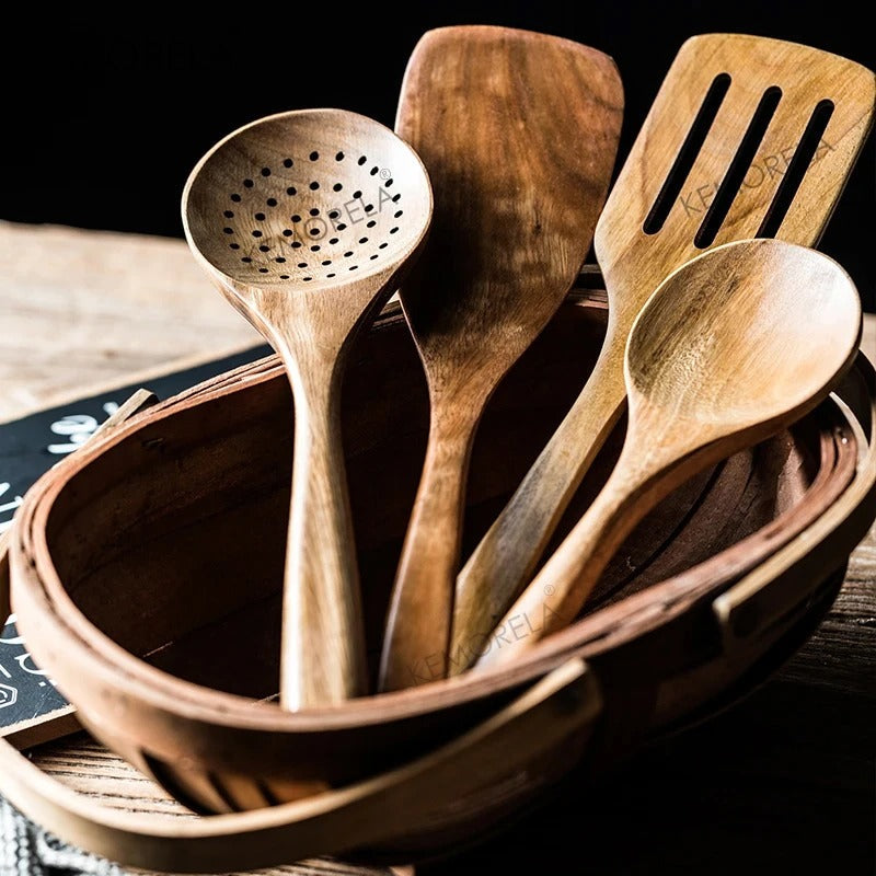 Elegant Kitchen Utensil Set for Everyday Cooking
