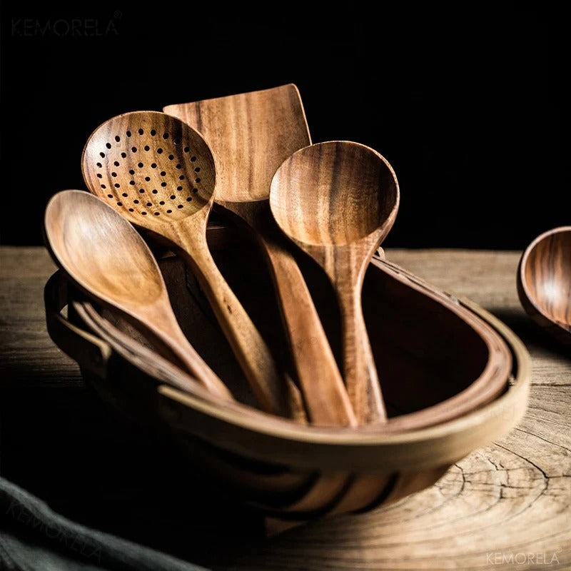 Elegant Kitchen Utensil Set for Everyday Cooking
