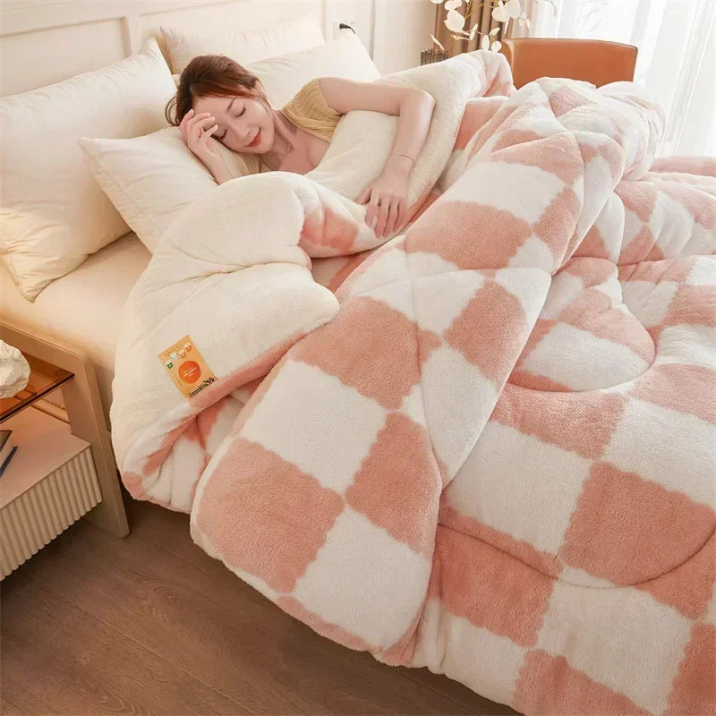 Extra-Thick Cozy Weighted Winter Quilt Blanket