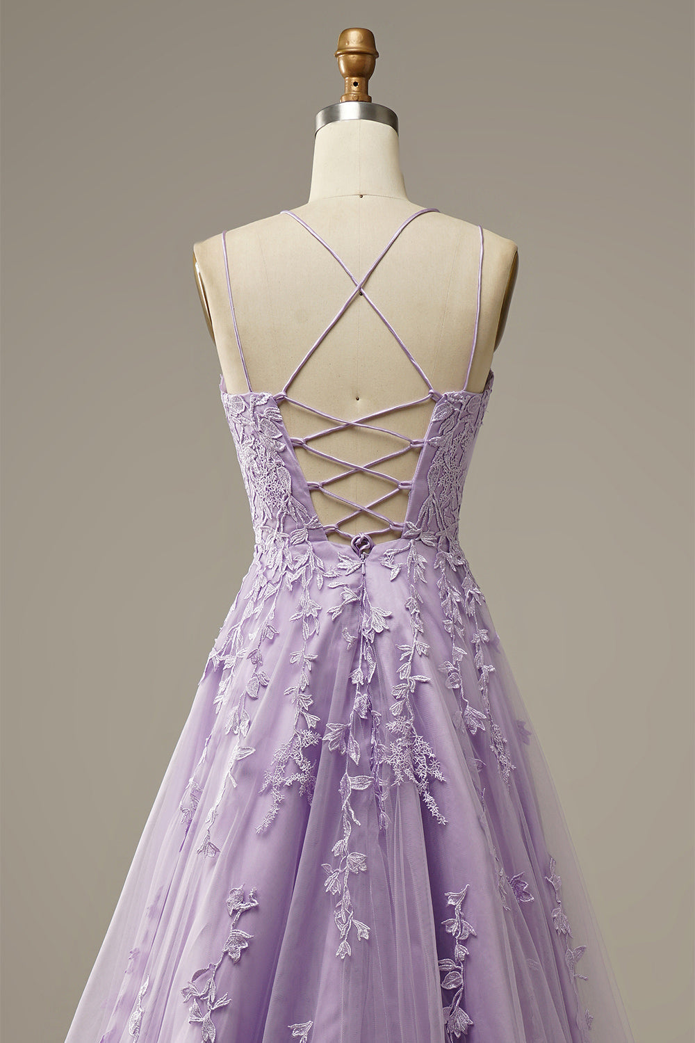 Fashionable Evening Gown with Appliqués