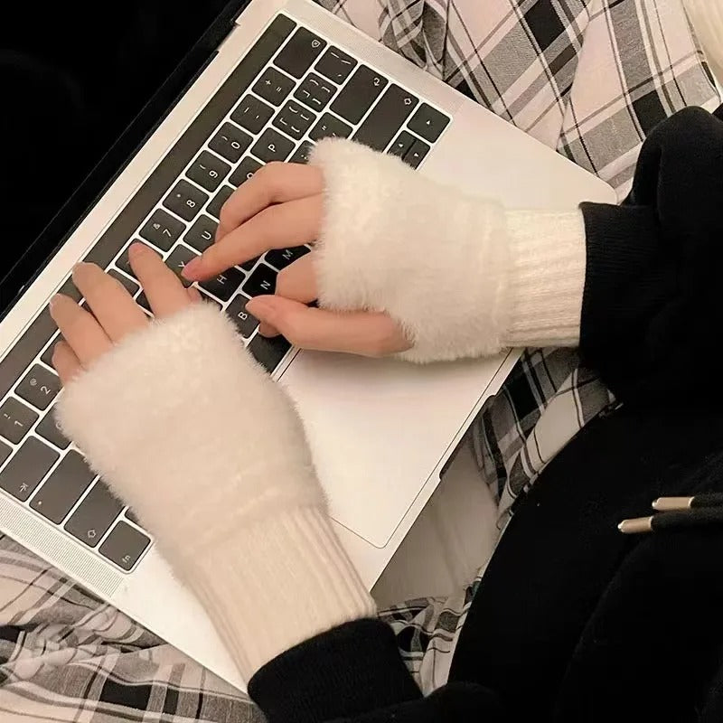 Fingerless Gloves