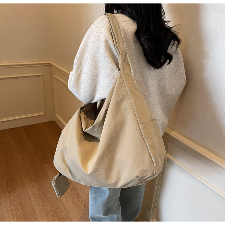 Large-Capacity Crossbody Bag