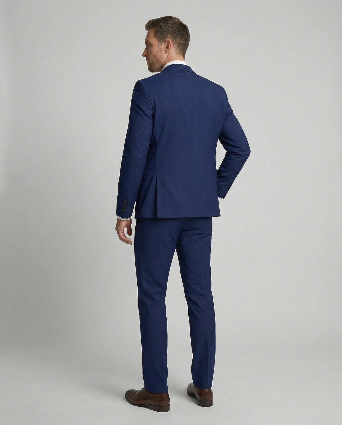 Men's Classic Three-Piece Suit for Formal Occasions