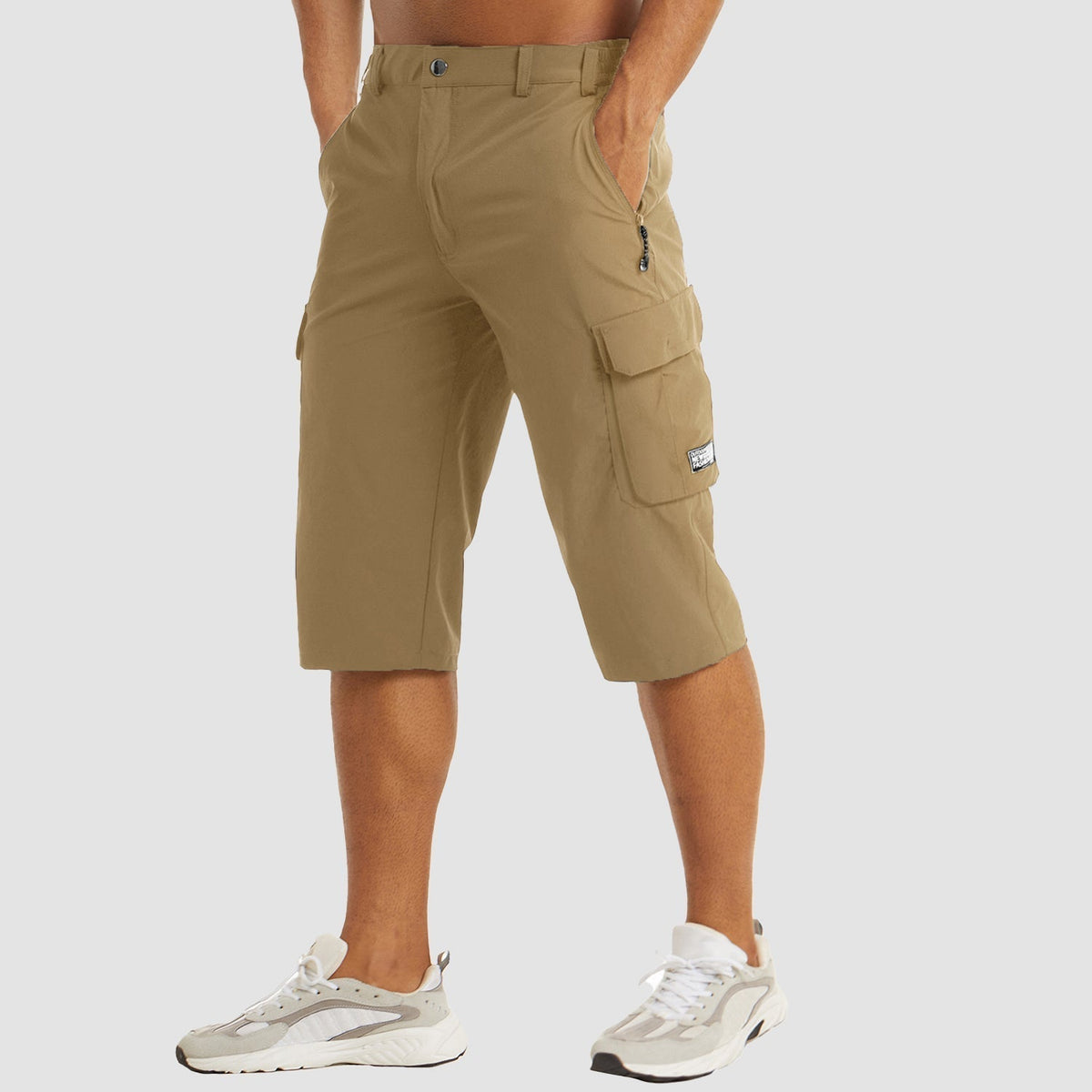Men's Knee-Length Cargo Shorts