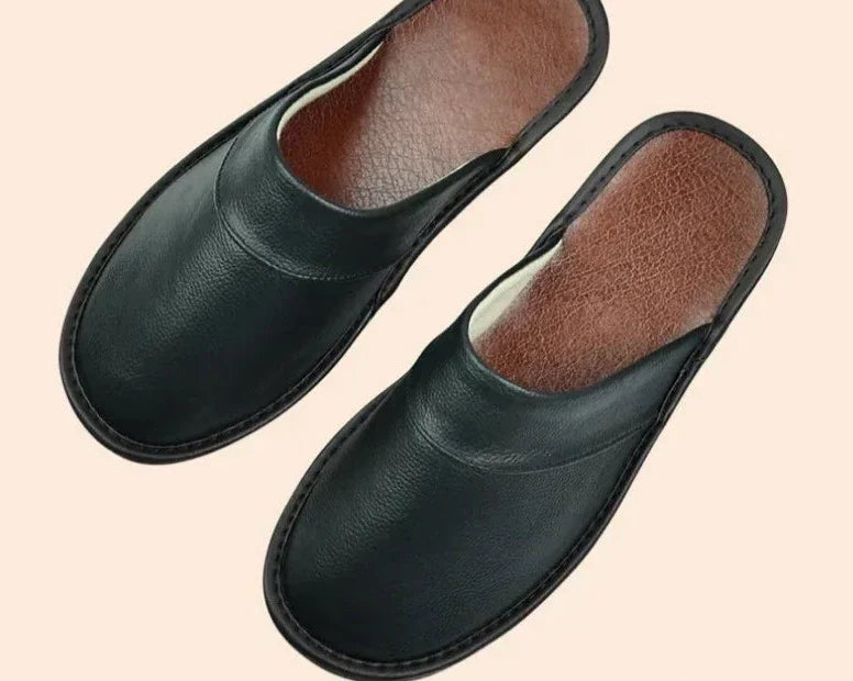Men’s Slippers – Comfortable Indoor Footwear