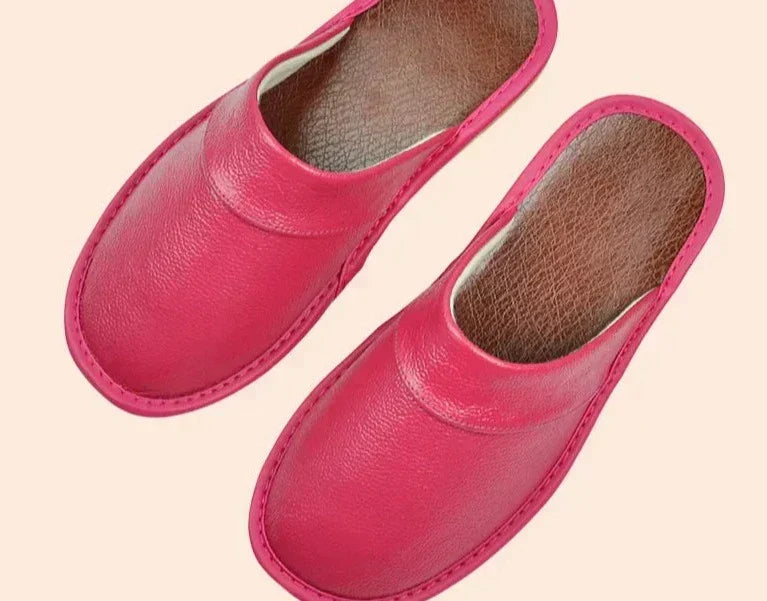 Men’s Slippers – Comfortable Indoor Footwear