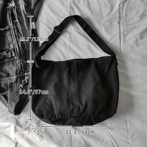 Men's Spacious Minimalist Shoulder Bag