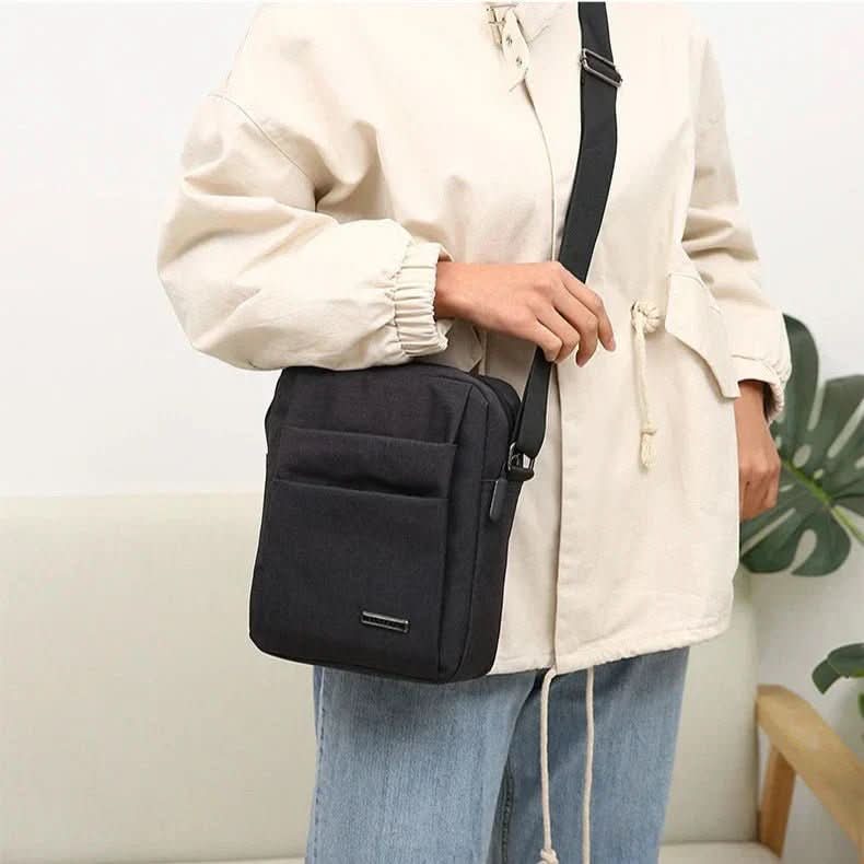 Men's Waterproof Shoulder Bag with Anti-Theft Design for Everyday Use
