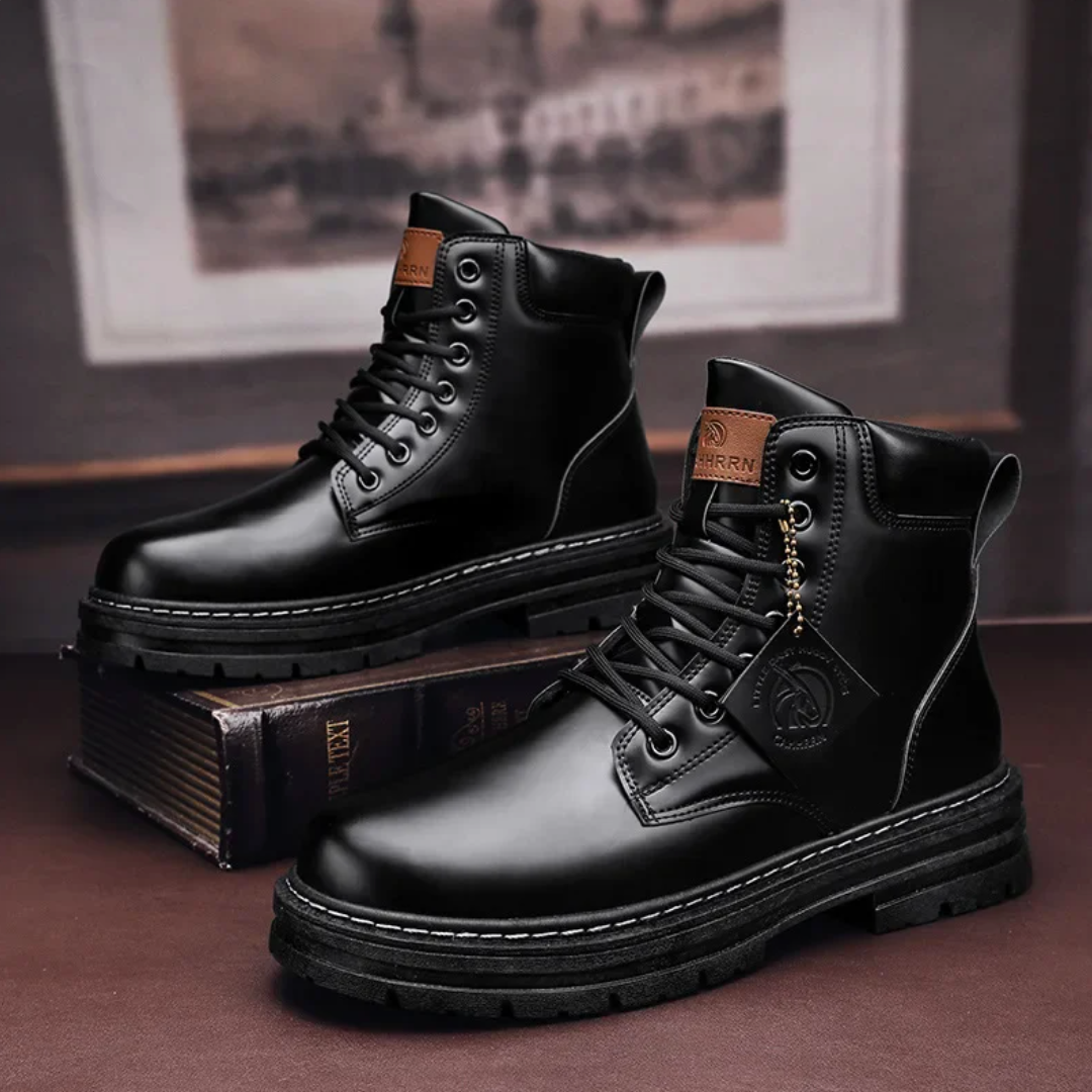 Men's Winter Boots with Patchwork Design and Comfortable Lining