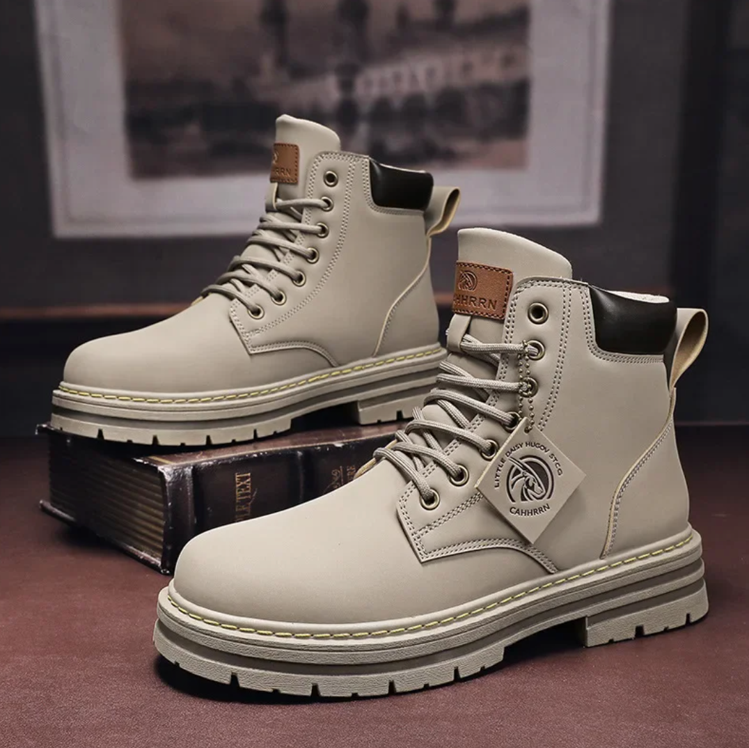 Men's Winter Boots with Patchwork Design and Comfortable Lining