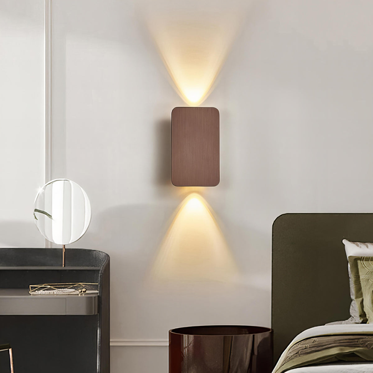 Modern IP65 Outdoor Wall Light