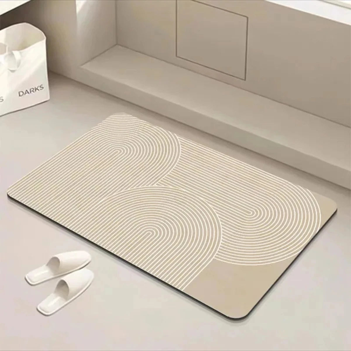 Non-Slip Super-Absorbent Bath Mat with Rubber Backing and Eco-Friendly Multicolored Design