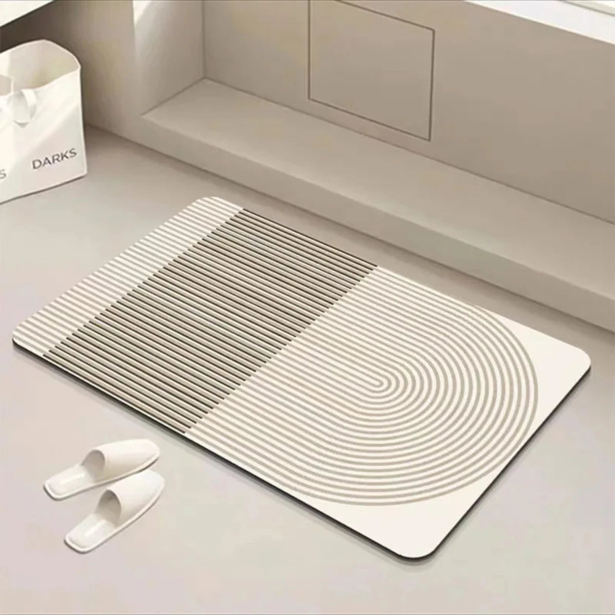 Non-Slip Super-Absorbent Bath Mat with Rubber Backing and Eco-Friendly Multicolored Design