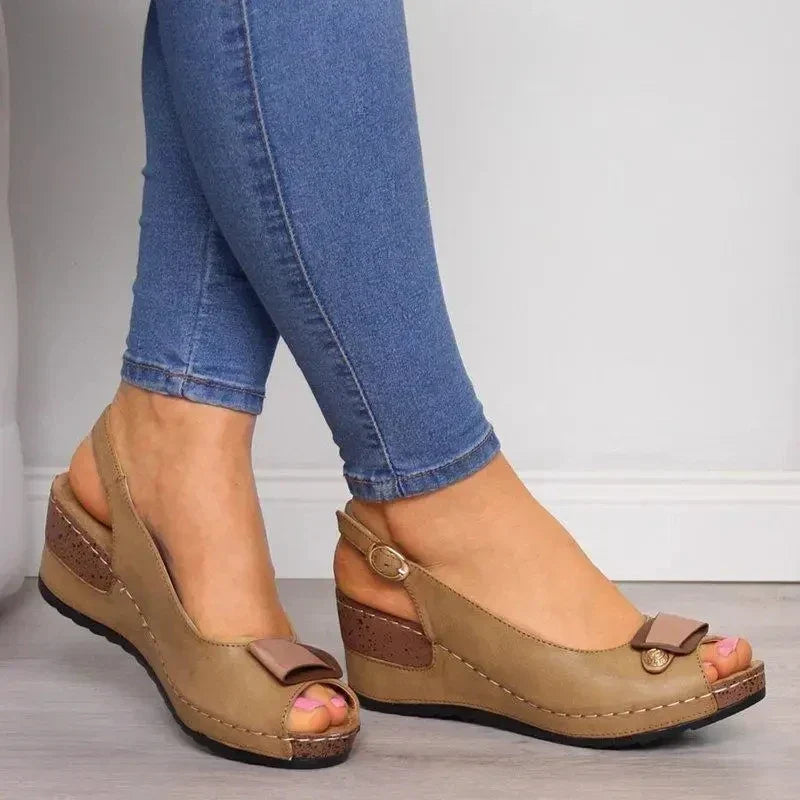 Orthopedic Heeled Sandals - Comfort & Elegance