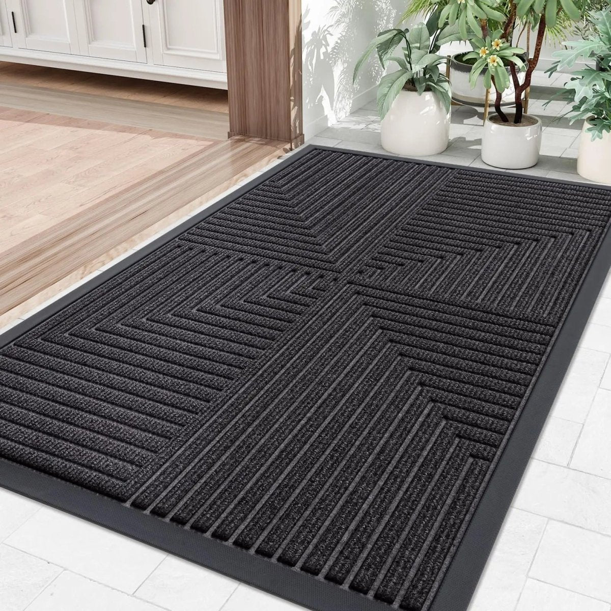 Outdoor Doormat with Non-Slip Backing and Dirt-Trapping Function