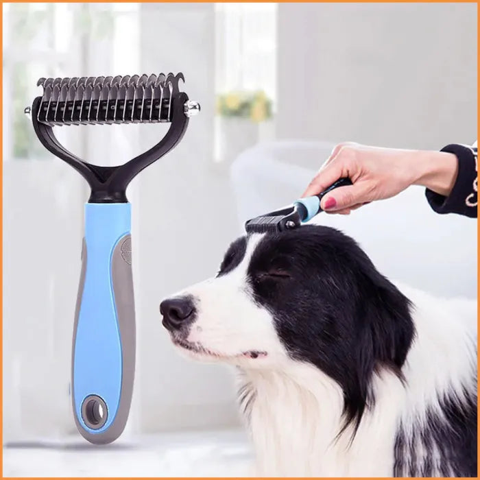 Pet Brush for Long- and Short-Haired Pets