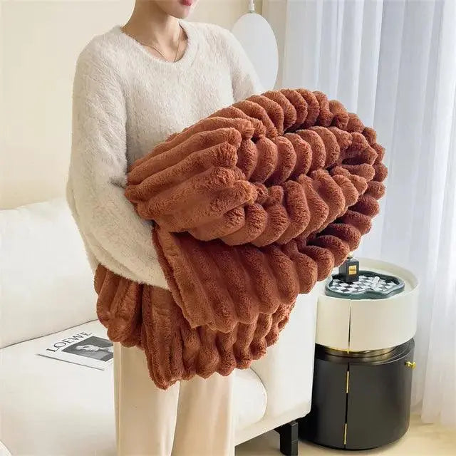 Plush & Cozy Fleece Blanket