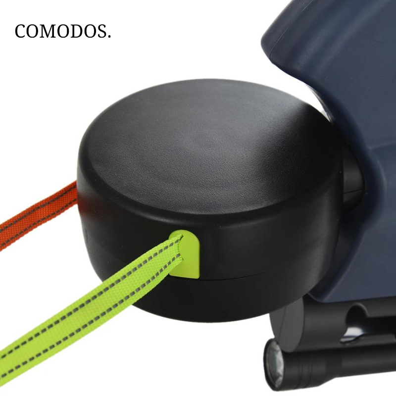 Retractable Double Dog Leash with Built-In Light