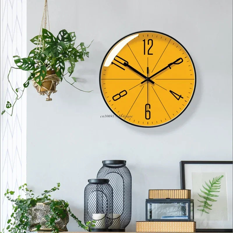 Retro Scandinavian Minimalist Wall Clock