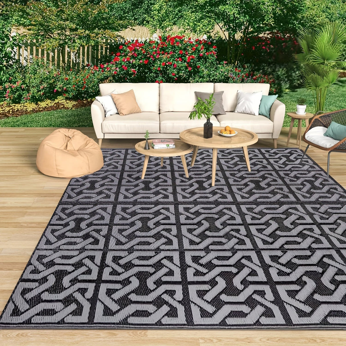 Reversible Polypropylene Outdoor Rug - Black & Grey - Patio & Garden