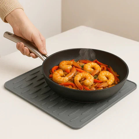 Silicone Drying Mat – Heat Resistant, Non-Slip & Space Saving Design