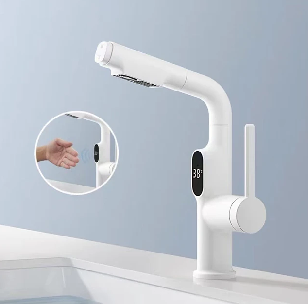 Smart Kitchen Faucet with Copper Finish, LED Display, 360° Swivel, Precise Temperature Control, and Easy Installation