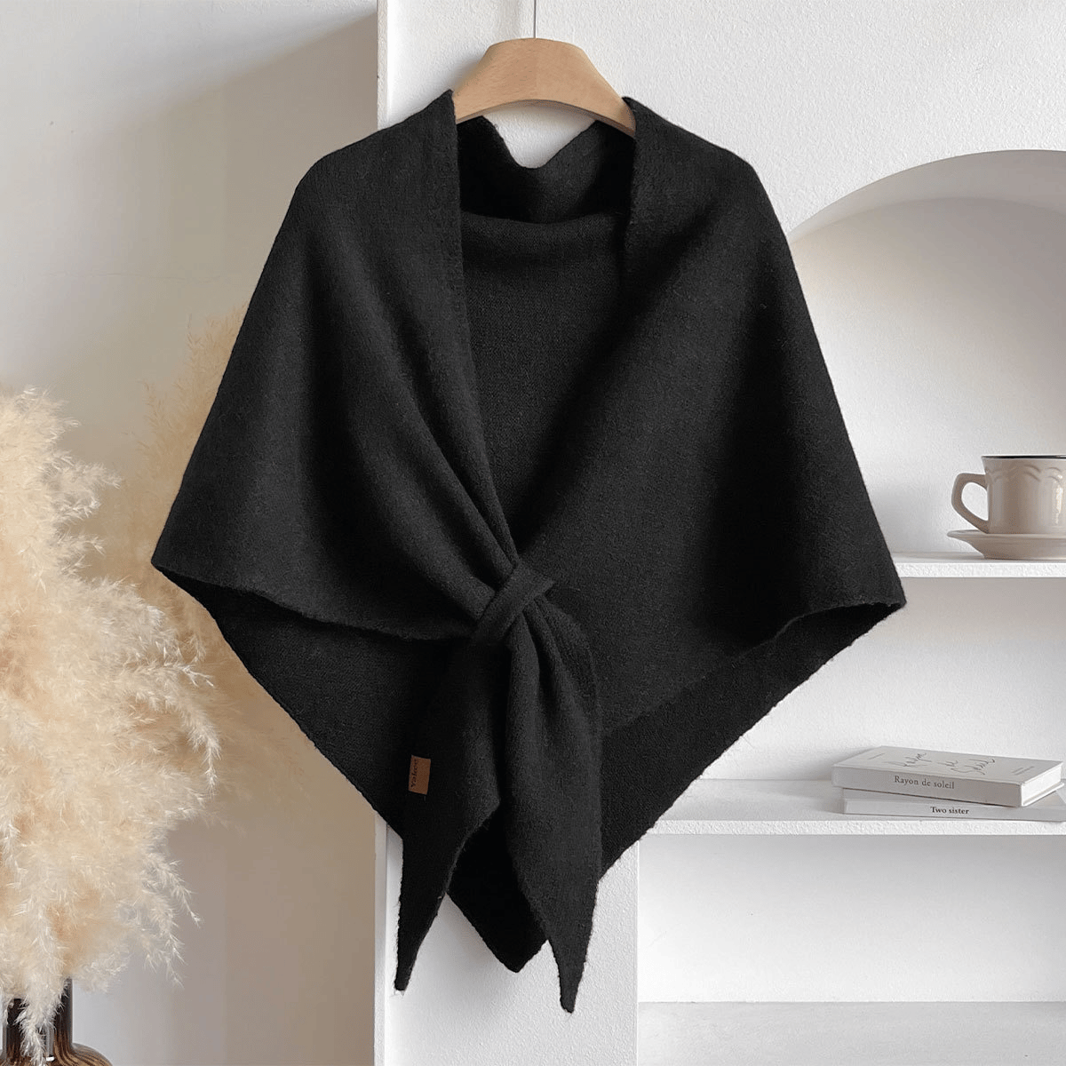 Soft and Comfortable Lightweight Shawl for Casual Everyday Wear