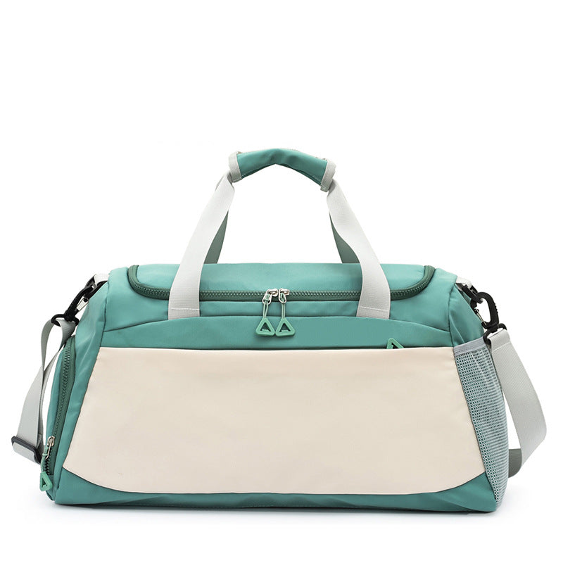 Sporty Duffel Bag with Versatile Compartments