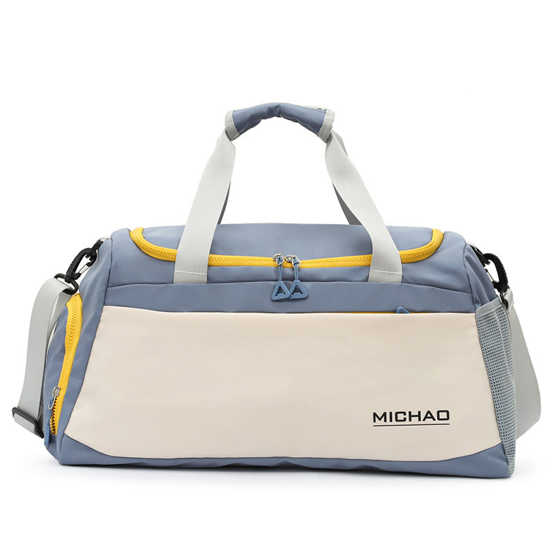 Sporty Duffel Bag with Versatile Compartments