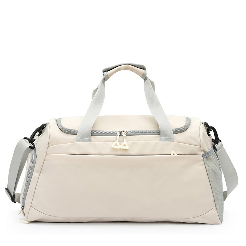Sporty Duffel Bag with Versatile Compartments