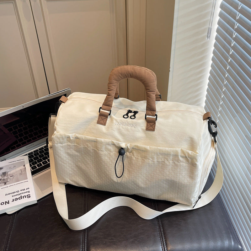 Sporty Travel Bag with Padded Carrying Handle