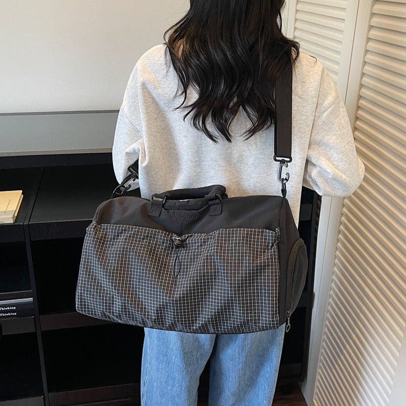 Sporty Travel Bag with Padded Carrying Handle