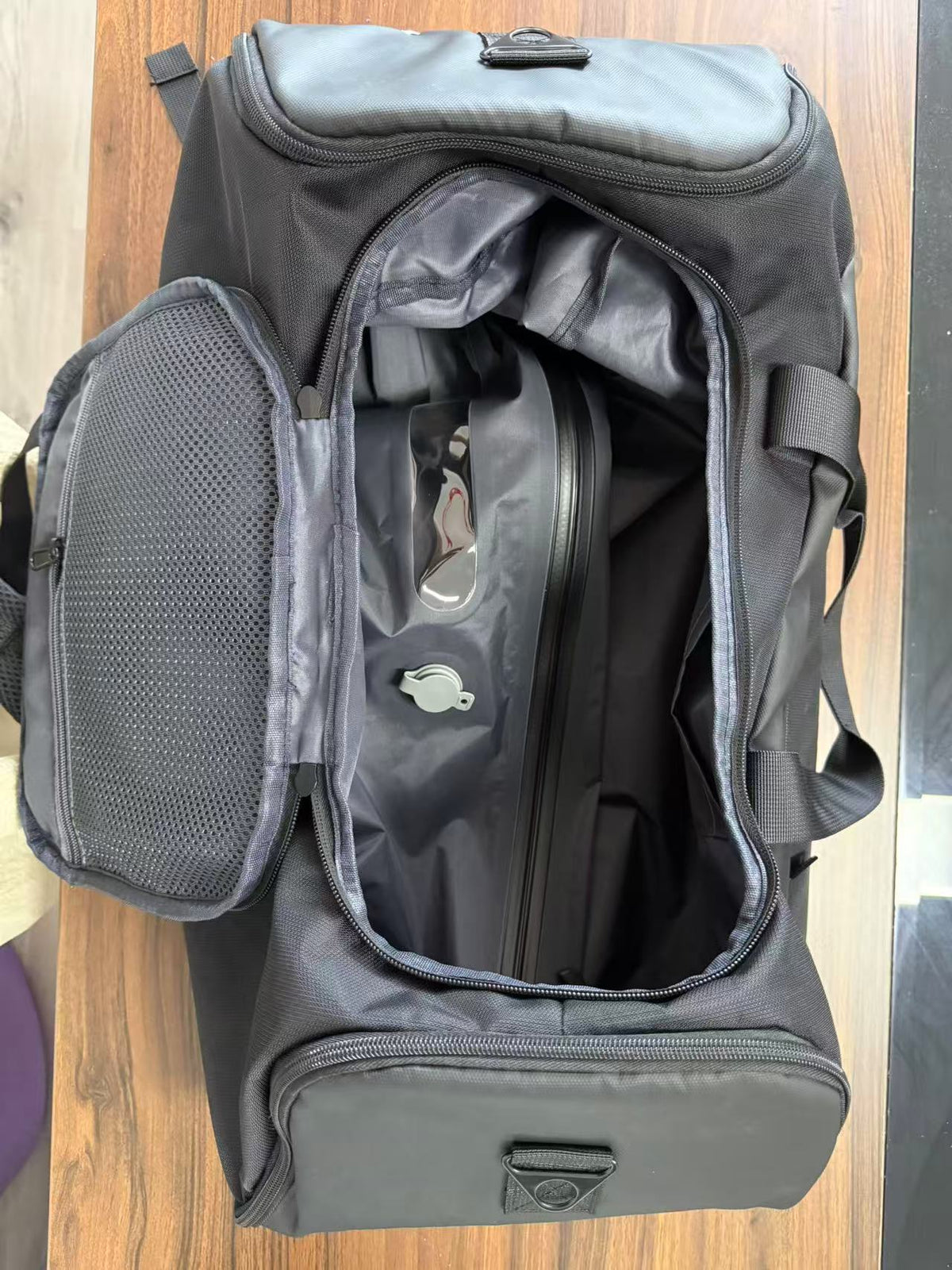 Unisex Multifunctional Sports Duffel Bag