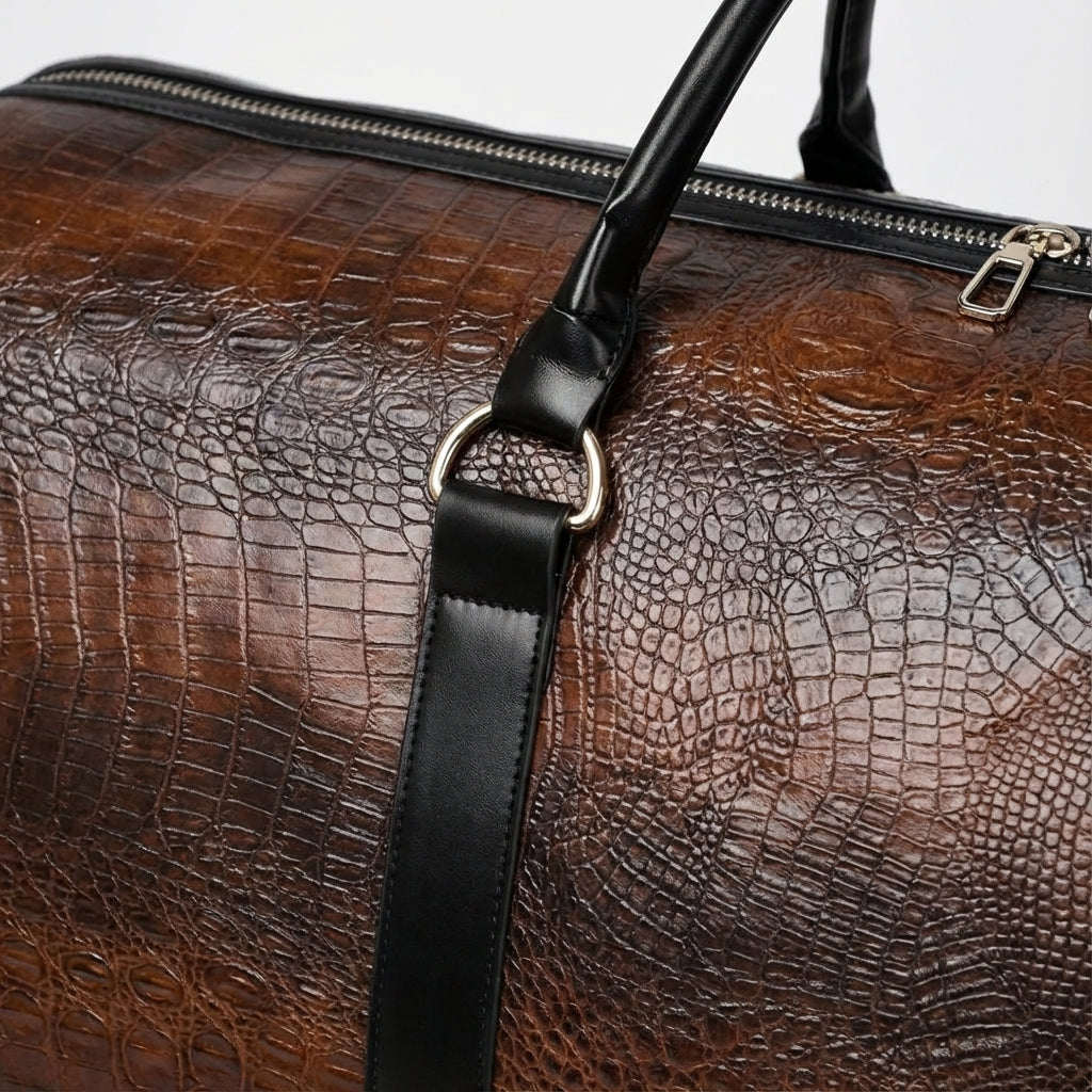 Unisex Travel Bag with Adjustable Strap – Ideal for Weekend Trips