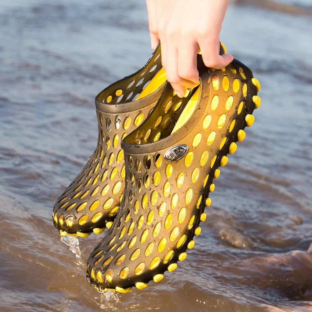 Unisex Water Shoes for Beach and Pool