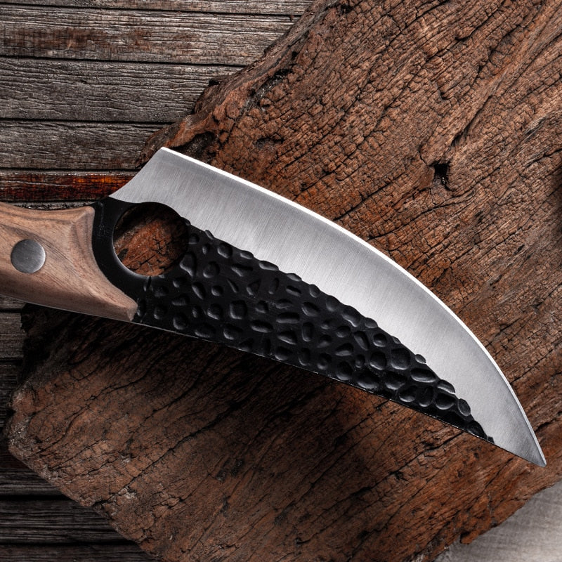 Universal Kitchen Knife for Easy and Safe Cutting