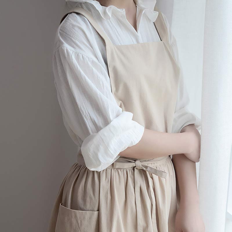 Waterproof Cotton Apron with Practical Pockets