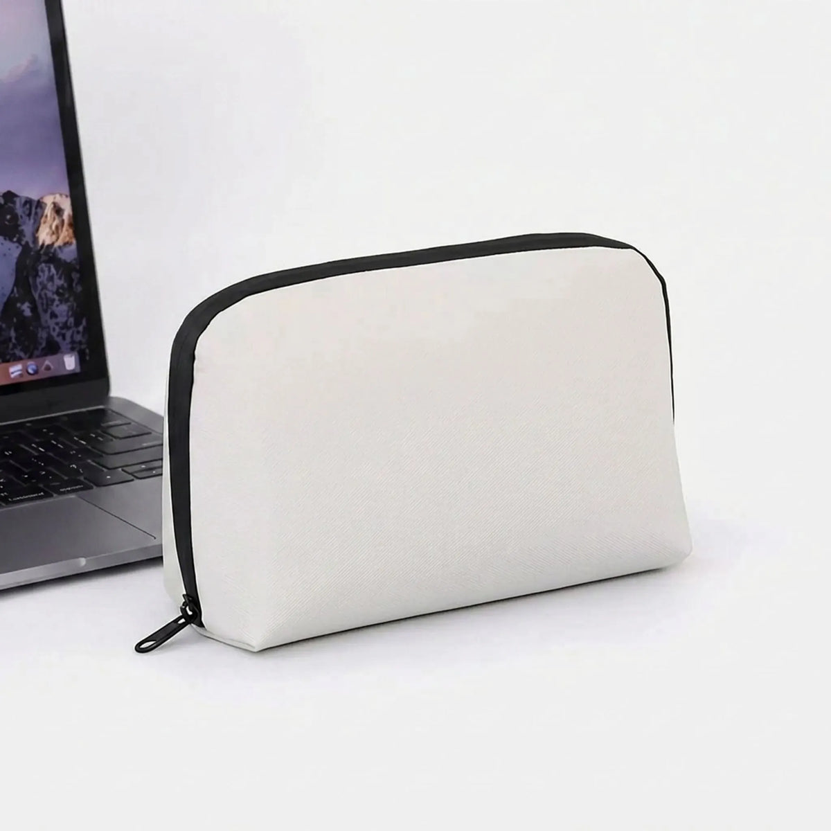 Wide-Opening Tech Organizer